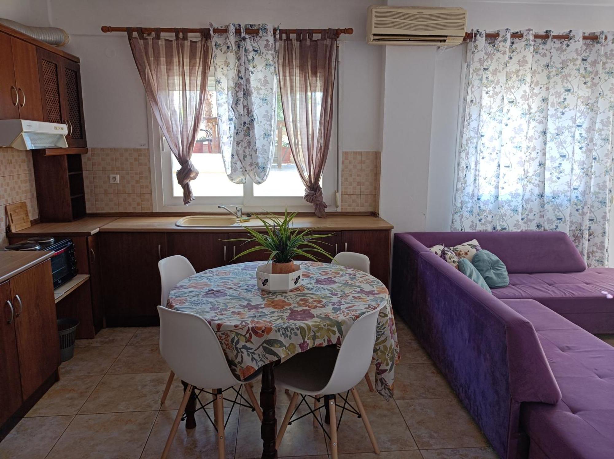 Blue Moon Accommodation Nea Michaniona Bagian luar foto